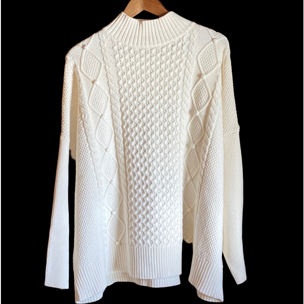 FABULOUS 100% cotton J Crew cable knit sweater